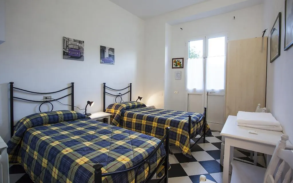 Bed and Breakfast Affittacamere Mariella Λεβάντο